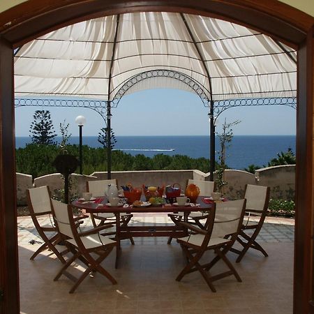 לינה וארוחת בוקר סירקוזה Terrazza Sul Plemmirio מראה חיצוני תמונה