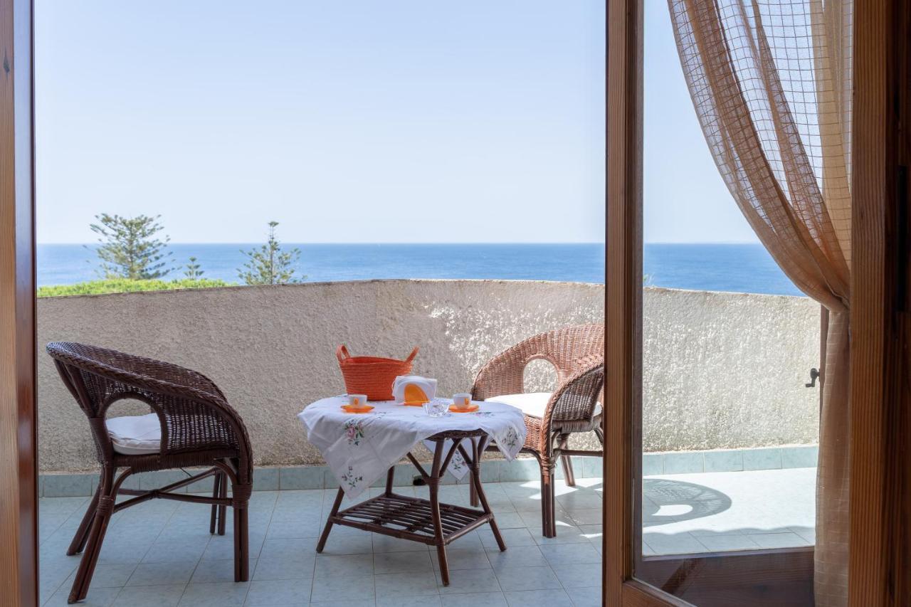 לינה וארוחת בוקר סירקוזה Terrazza Sul Plemmirio מראה חיצוני תמונה